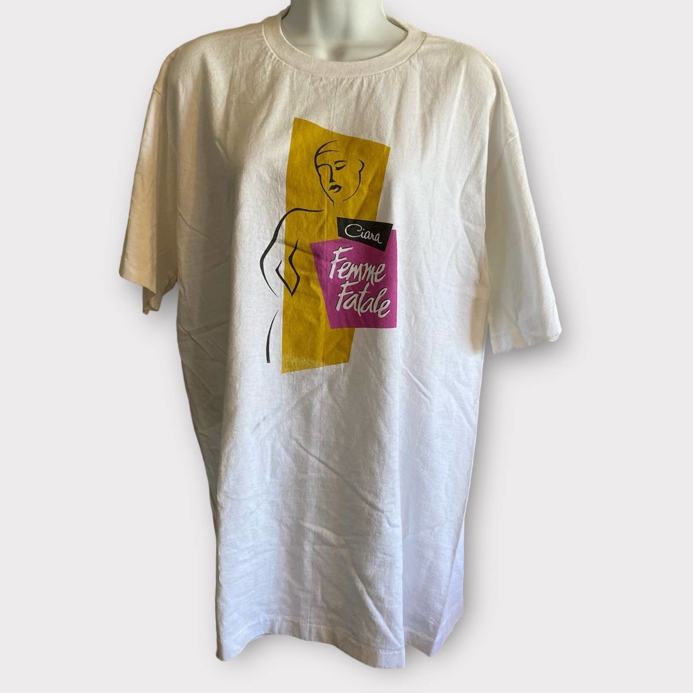 Vintage Revlon Femme Fatal Single Stitch Tee